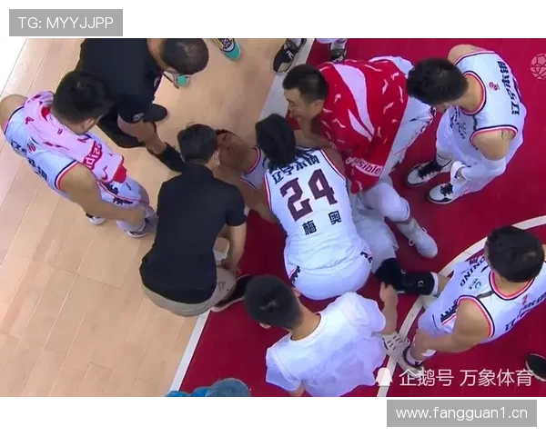 布拉德利右膝重伤赛季提前报销